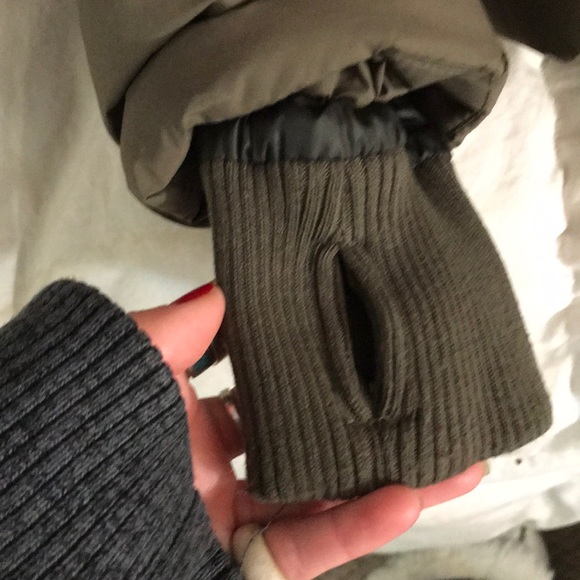 Bench Jacket - Picture 4 of 6